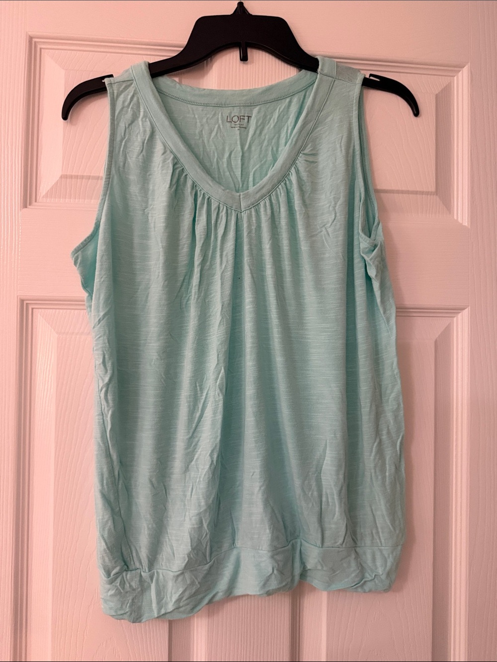 LOFT Light Mint V-Neck Sleeveless Tank Top